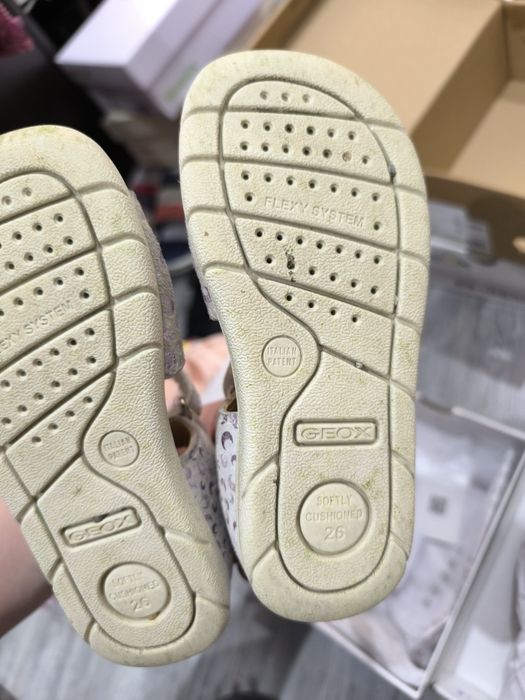 Детски сандали Geox
