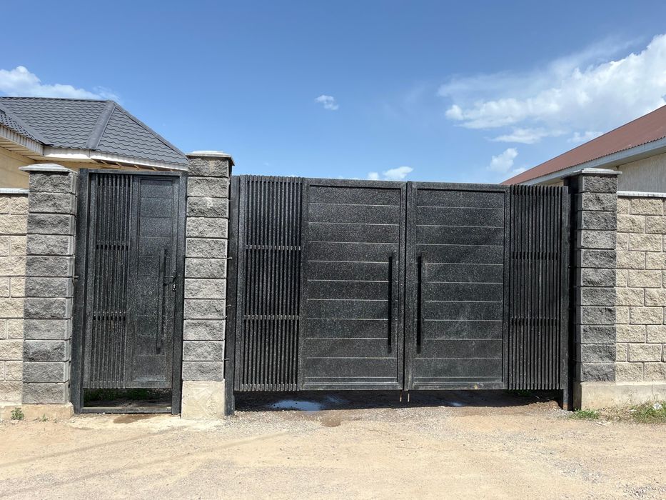 Продаются распашные ворота