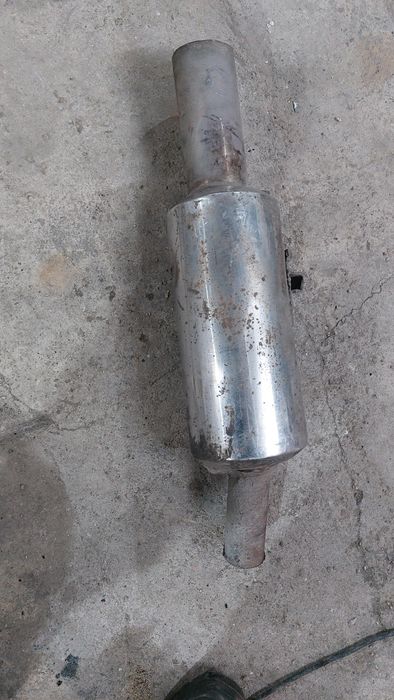 Продам глушитель прямоток