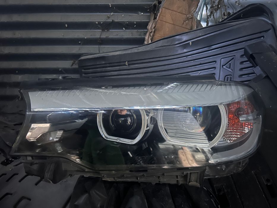 Фарове BMW 530 G30-G31 Европейски