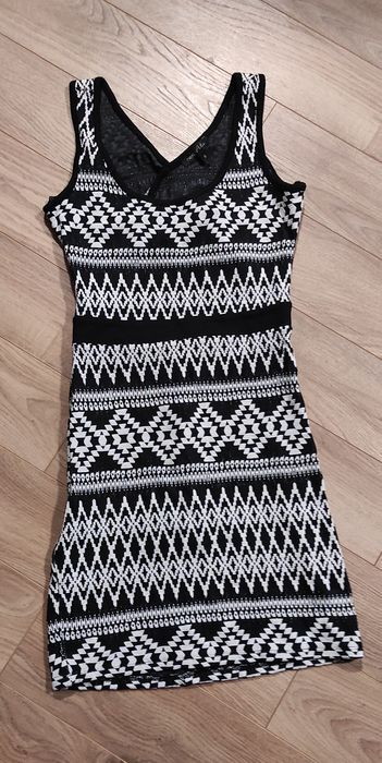 Нови рокли размери XS, S,М и L