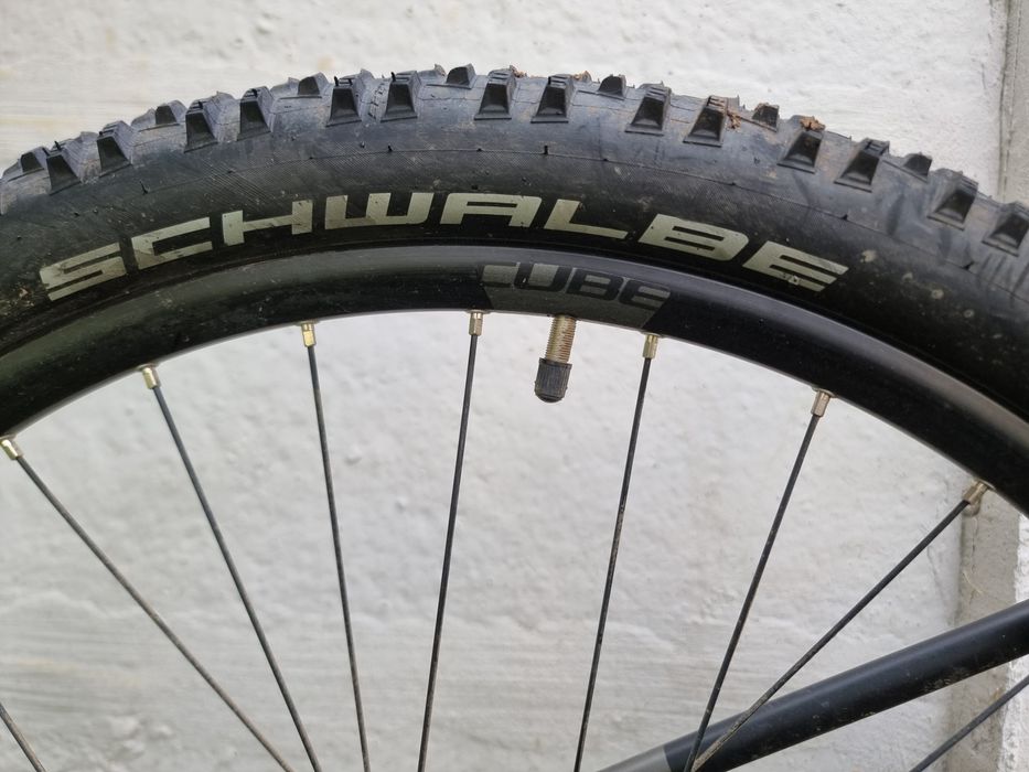 Bicicleta Cube Aim Race 2023