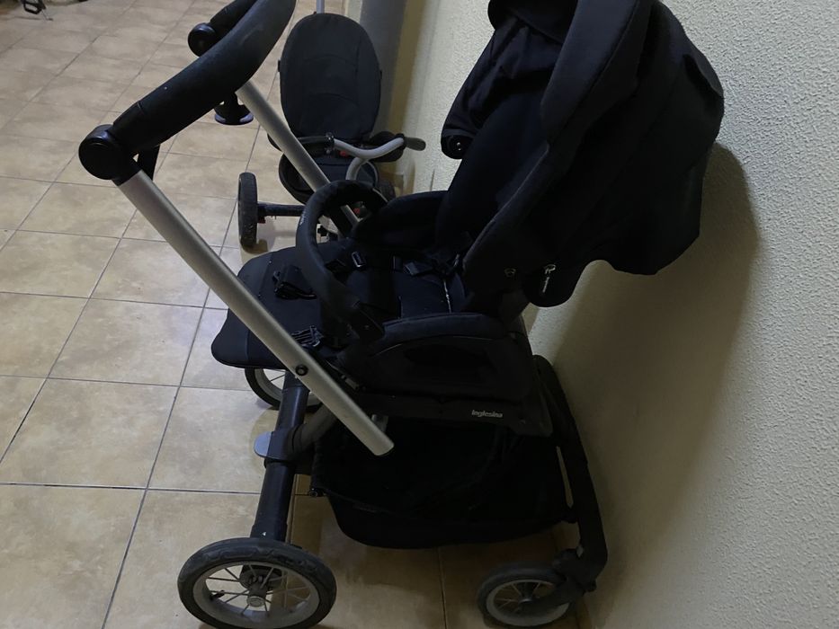 Срочно продам коляску 2 в 1