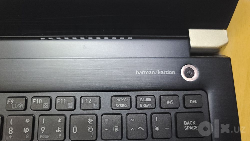 Toshiba Dynabook Portege X30-D i7-7500U 8GB 256GB SSD 14 FHD