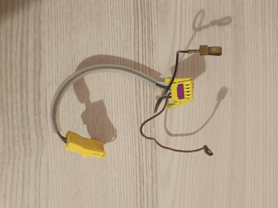 Кабел еърбег голф 4