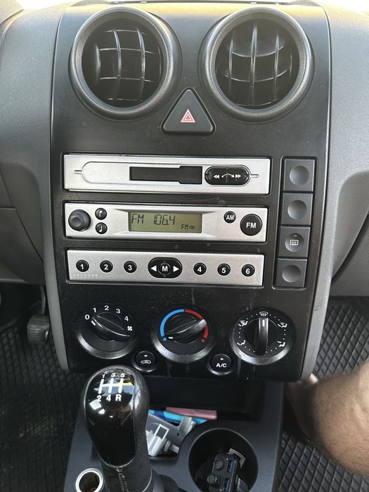 Ford Fusion 1.6 Benzina