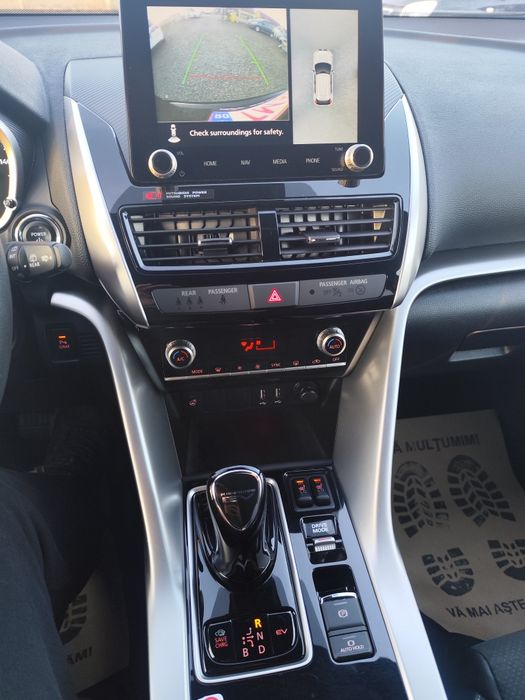 Mitsubishi Eclipse Cross Plug in Hybrid. An 2023. 68000 km.