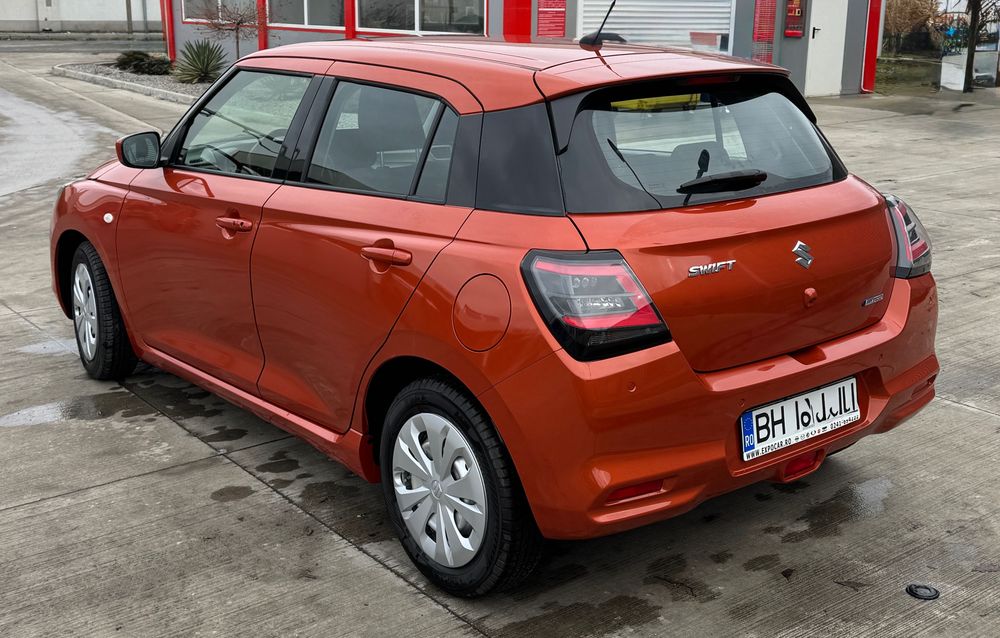 Suzuki Swift 1.2i Cool Hybrid, 2WD, 7500km, Ca Nou, 2 seturi anvelope