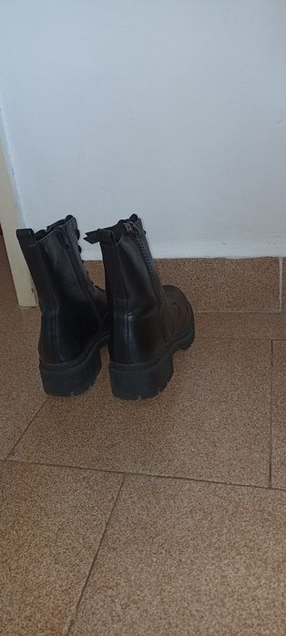 Топли дамски обувки - номер 40