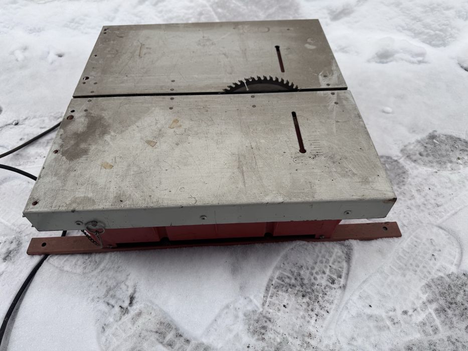 Прдам пилараму. Компактную,