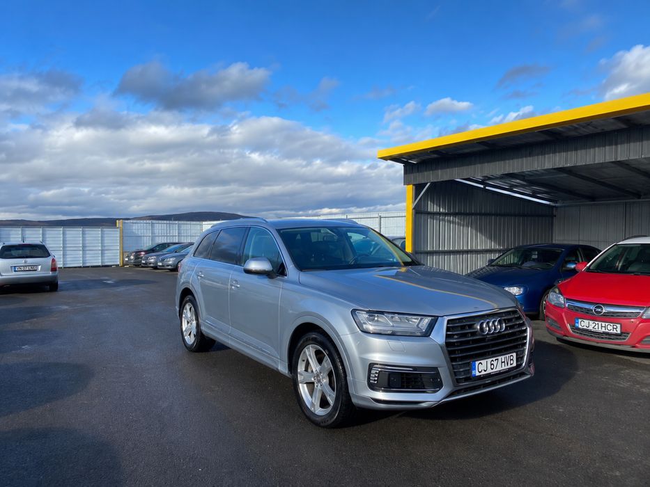 Vând set jante originale Audi Q7 e-tron R20