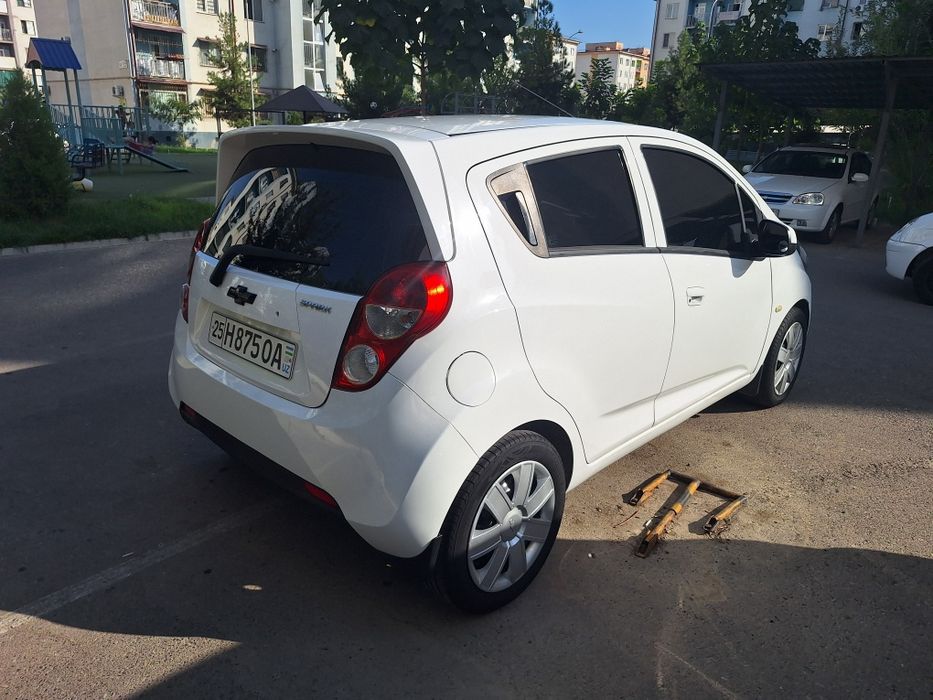 Arenda vikop spark avtomat gaz