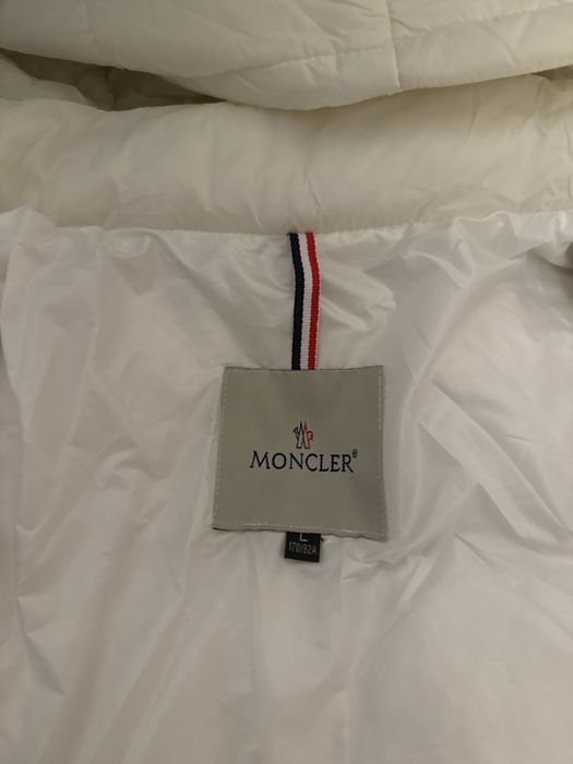 geaca moncler nou nouta marimea L
