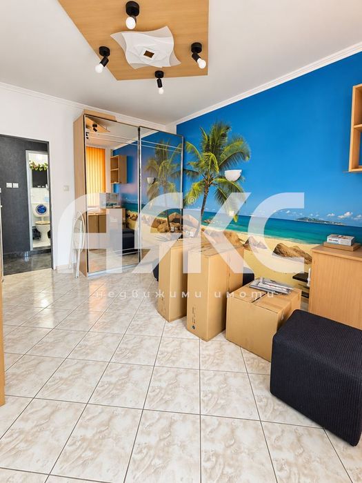 Продава се Тристаен апартамент в София, Стрелбище - 115 кв.м за 3035 €/кв.м - Снимка #4