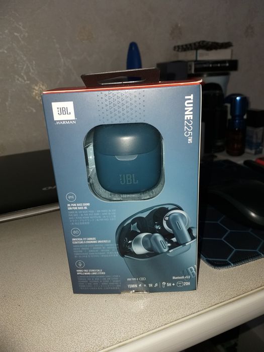 Наушники JBL TUNE 225 TWS