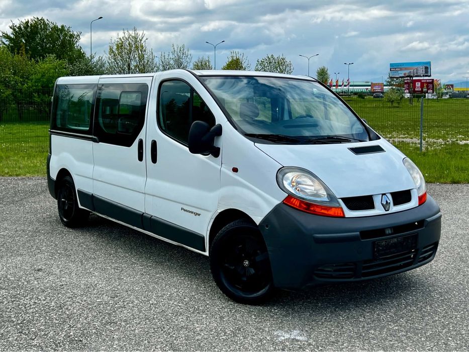 Renault Trafic 8+1 Locuri // Modelul Lung An Fabricatie 12/2005 // Motor 1,9DIESEL !! 220.000 Km