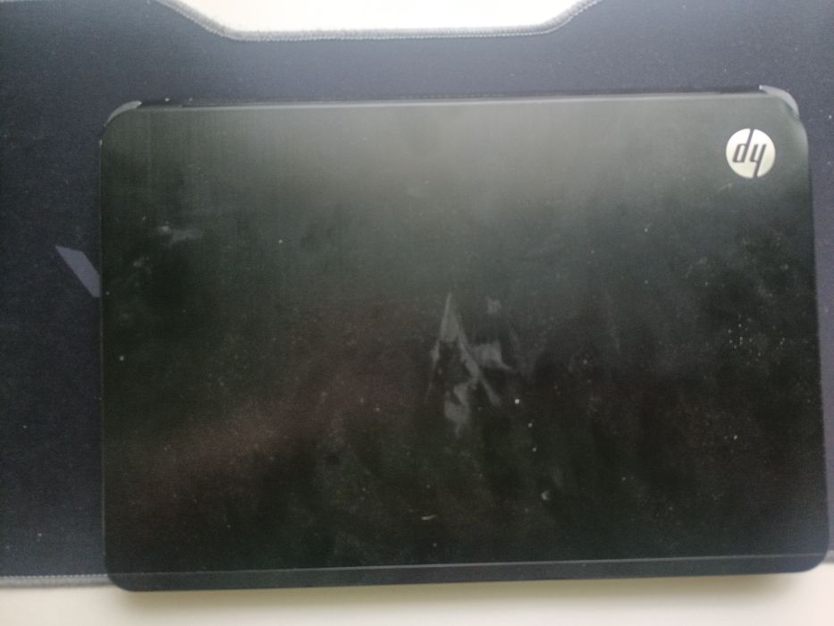 vând urgent laptop hp fac și schimburi