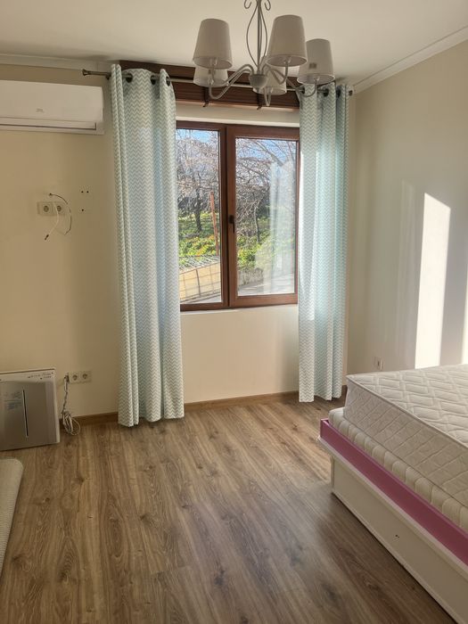 Продава се Тристаен апартамент в Варна, Базар Левски - 80 кв.м за 2175 €/кв.м - Снимка #7