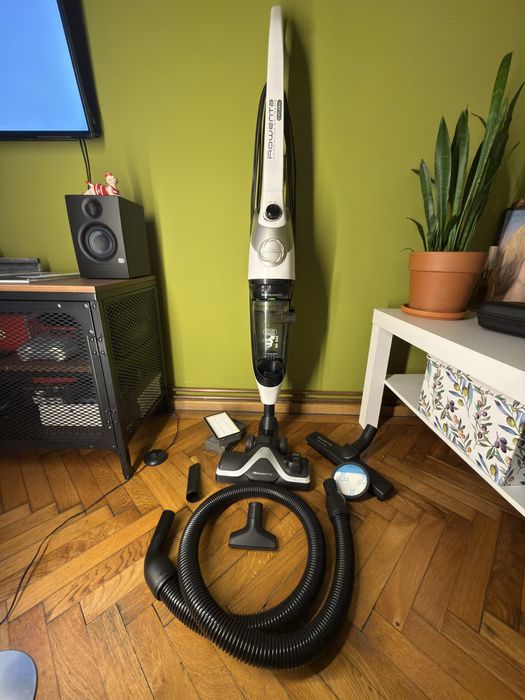 Aspirator Vertical Rowenta