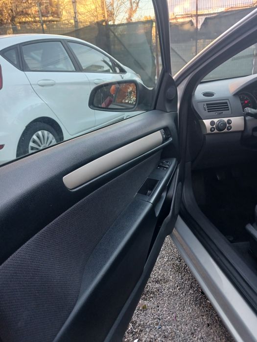 Opel astra H 1.6 benzină +Gas