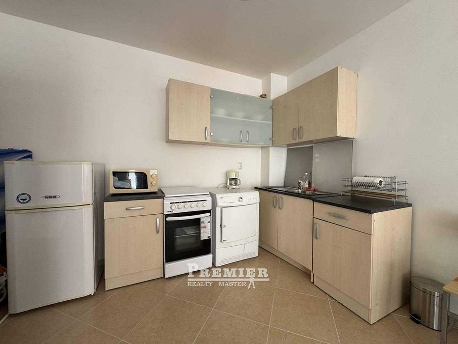 Продава се Двустаен апартамент в Поморие - 75 кв.м за 1374 €/кв.м - Снимка #3