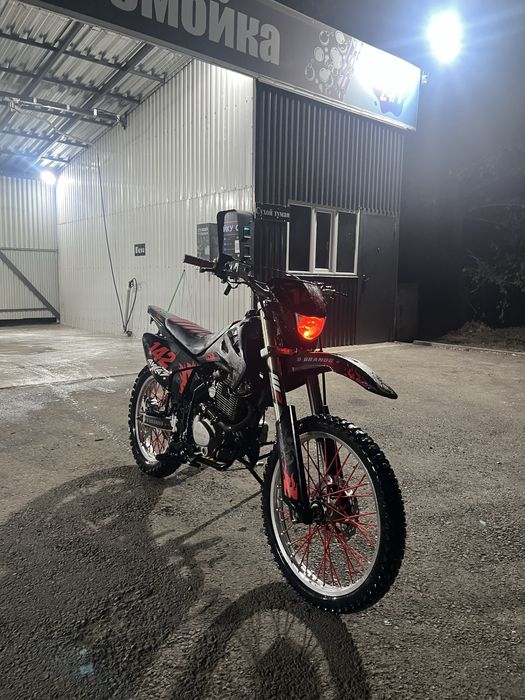 Продам эндуро 250куб