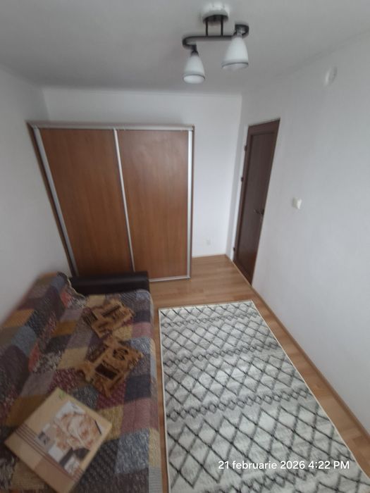 Inchiriez apartament 3 camere