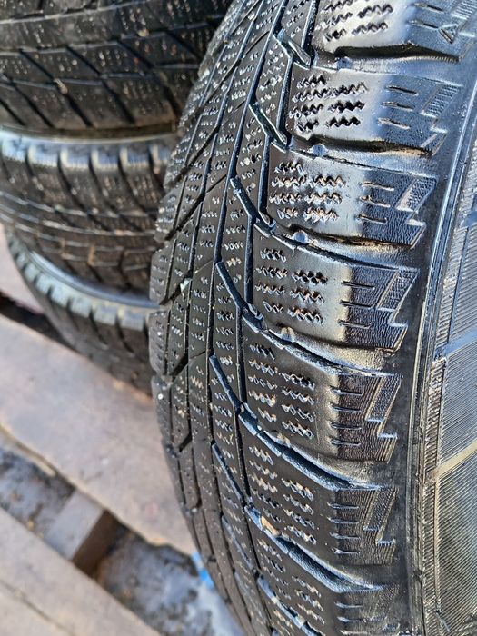 Зимние шины Лепучка