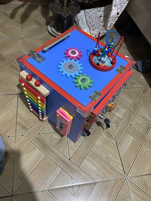 Игрушка куб