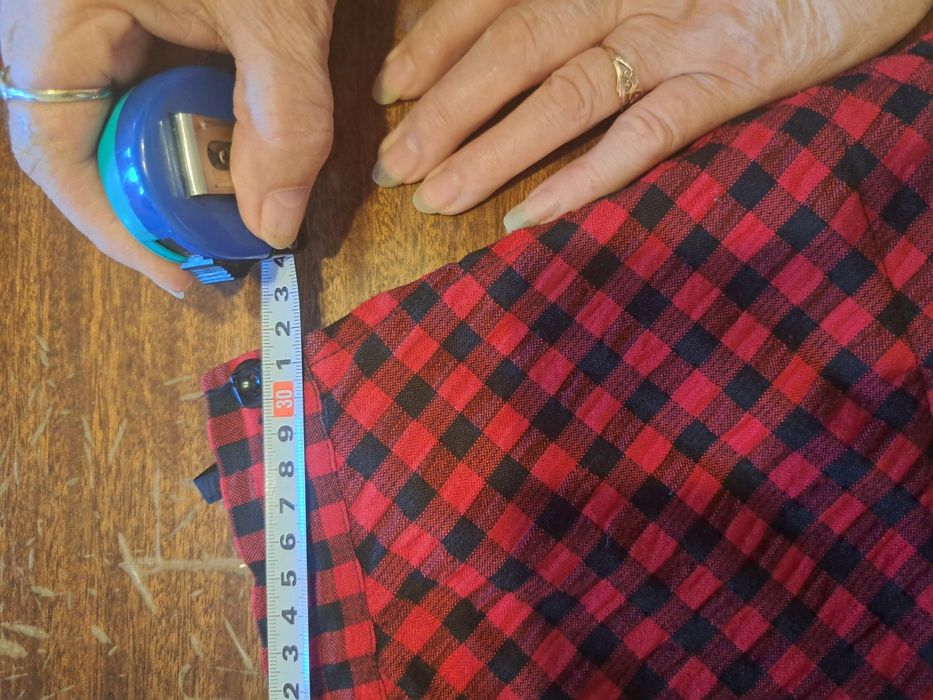 Памучна и вълнена пола