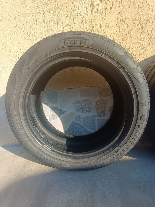 Vând anvelope de vara Pirelli scorpion 235/50R19 vară
