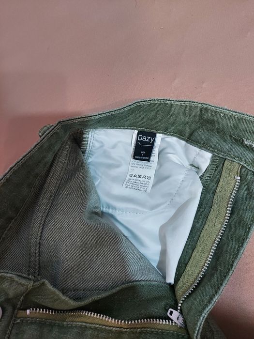 Blugi fete noi cu eticheta