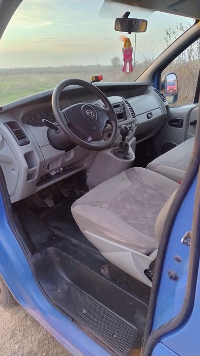 Opel vivaro 1.9 8+1