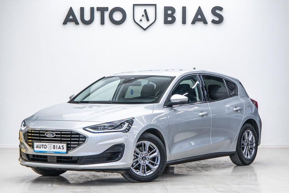 Ford Focus Led/CarPlay/Cockpit/Navi/TVA/Lane Assist/Leasing-Rate FARA AVANS