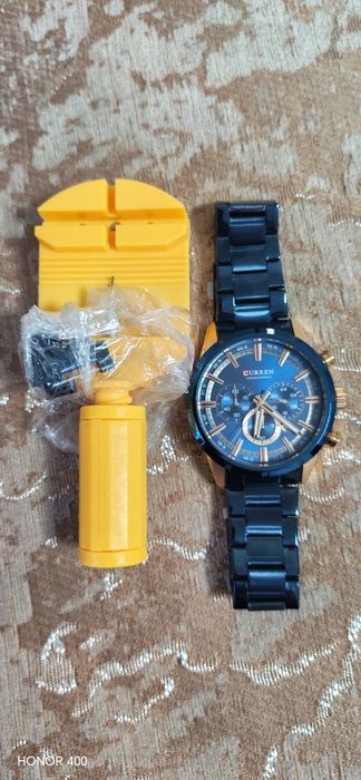 Часы противоударный.