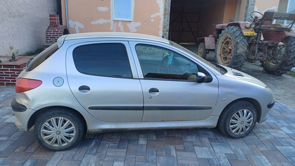 Peugeot 206 1.2 benzina