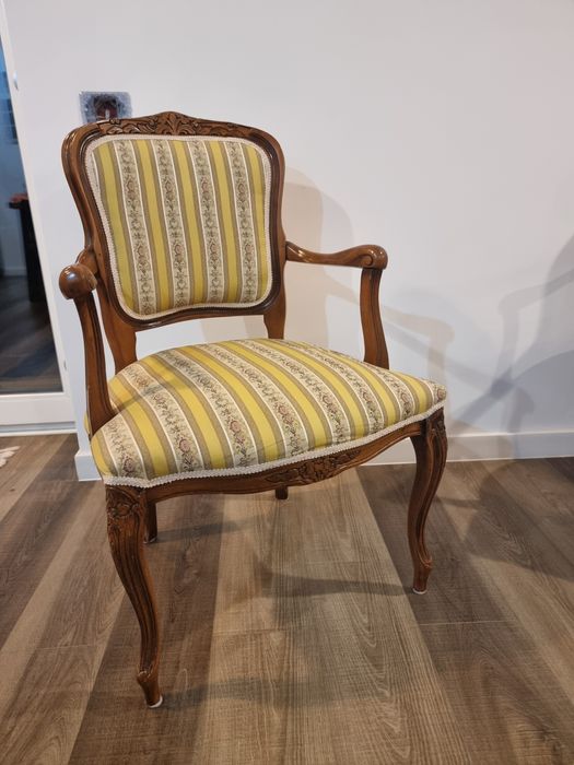 2 scaune model vintage lemn masiv