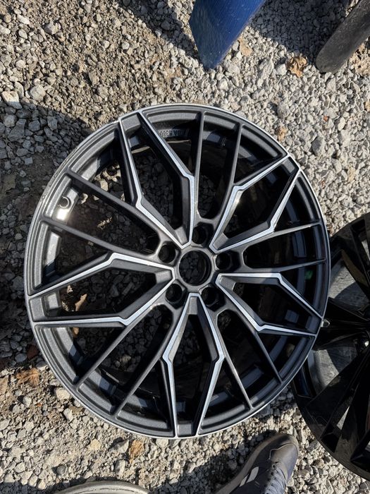 Джанта 5x112 R19 AEZ