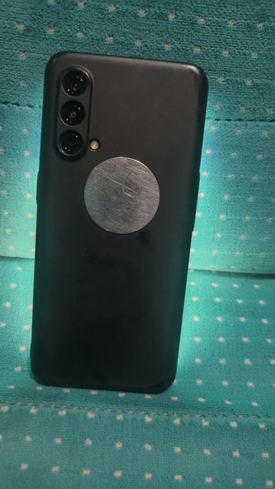 Oneplus One plus nord CE 5G Două buc 450 bucata sau 800 ambele ăți