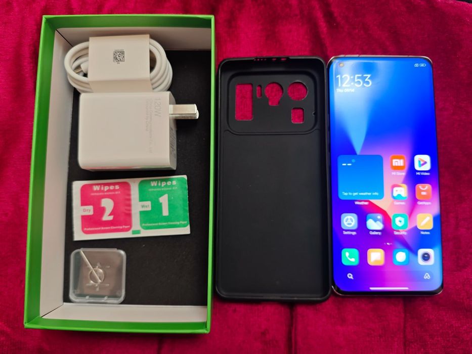 Xiaomi  11 ultra 12*256 srochna sotiladi