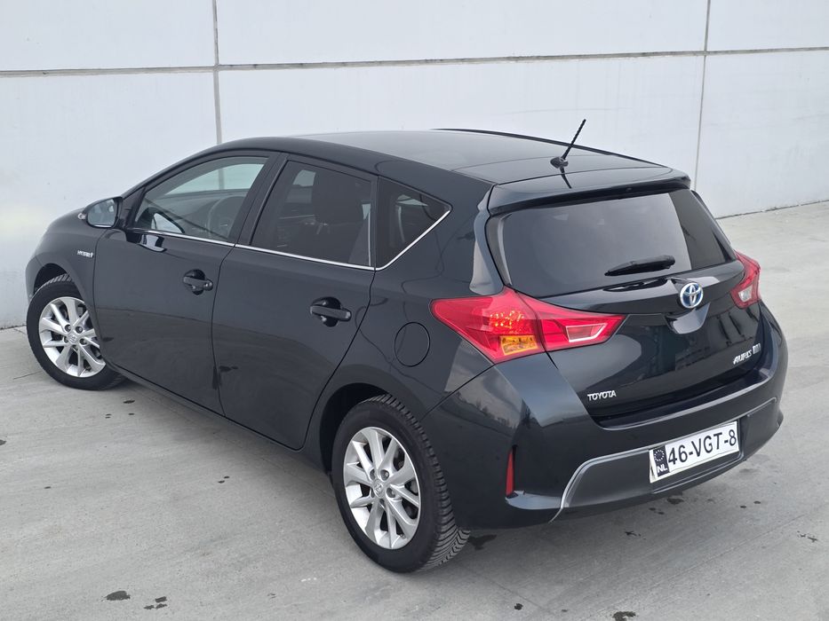 Toyota Auris Hybrid 2015 xenon navi Trapa clima Camera Import Olanda