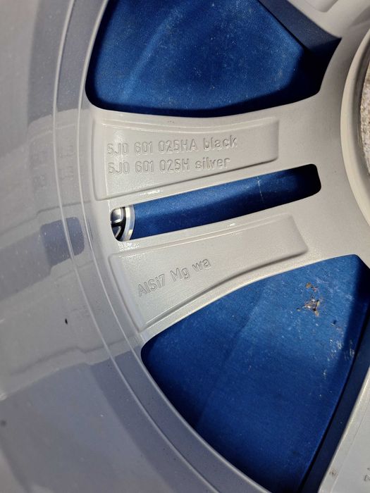 2 Jante Aliaj 5x100 17'' OEM Skoda Fabia Rapid Scala - 7J ET 41 !