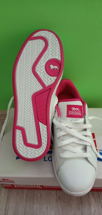 Маратонки,медицински,скандали,естествена кожа