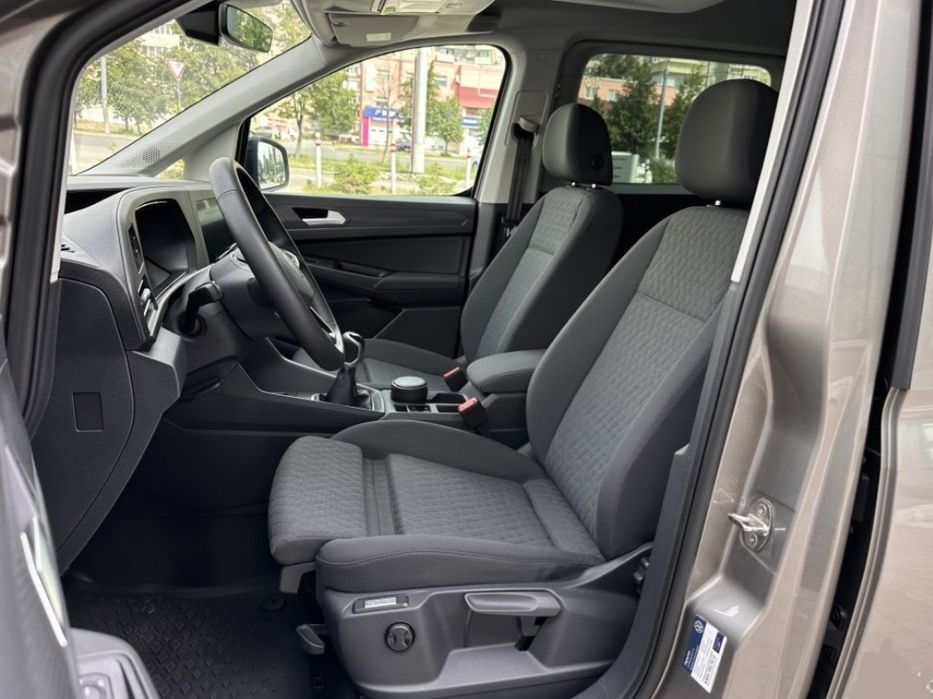 O'zbekiston bo'ylab Miniven xizmatlari 5-7 kishilik Transfer Tour Trip