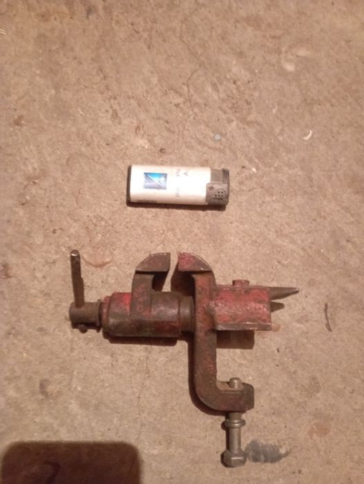 Тиски продам ссср