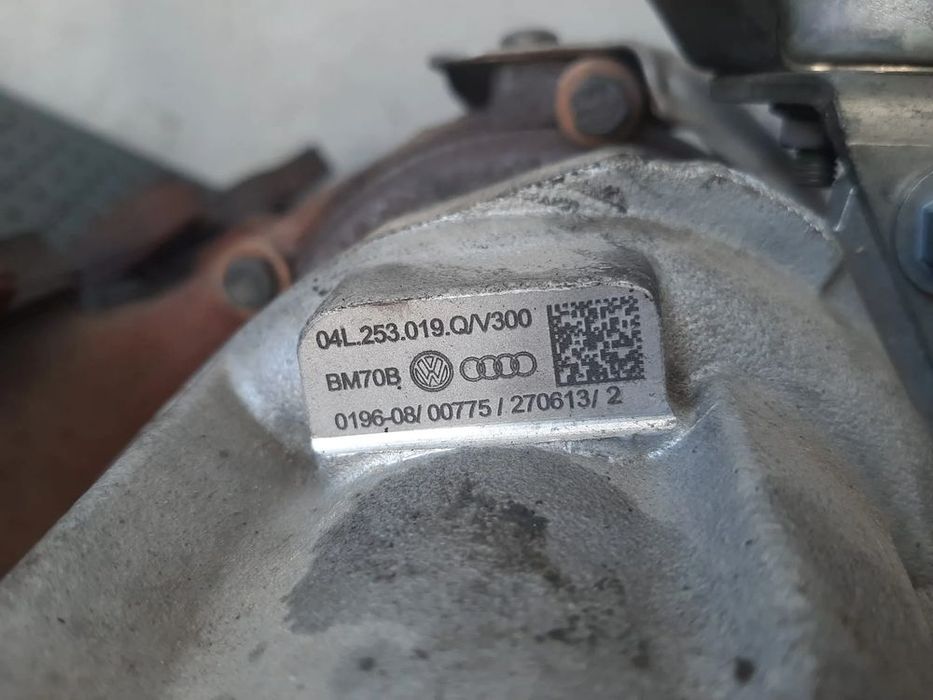 turbina 2.0 tdi crb audi a3 8v vw golf 7 seat leon 04l253019q  cu defect