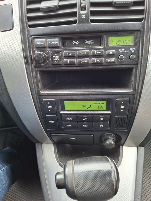 Продам машину Хундай туксон