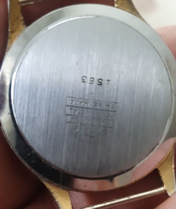 Продам швейцарские часы