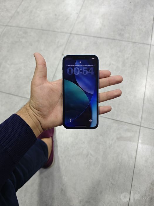 iphone 12 sotiladi