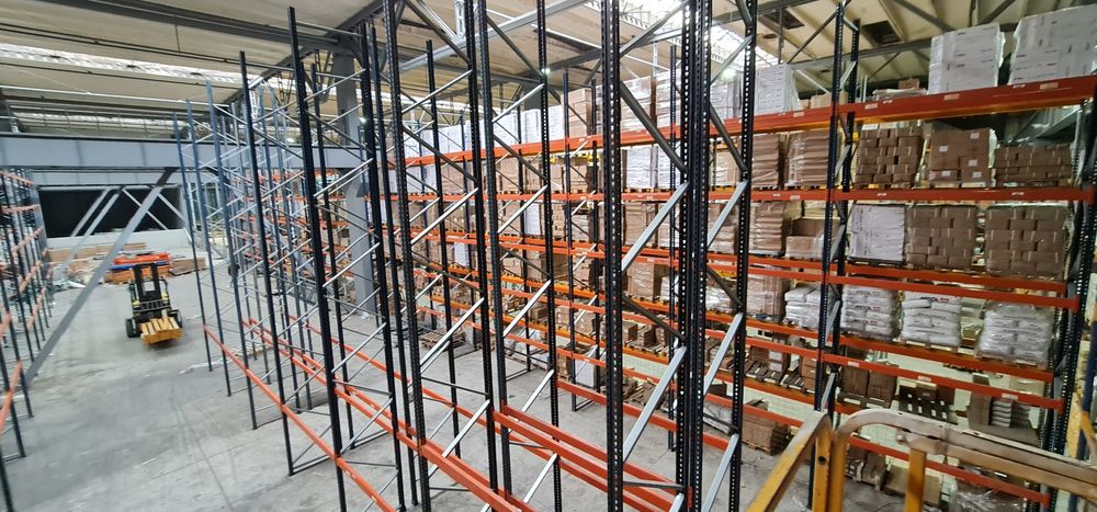 Rafturi metalice